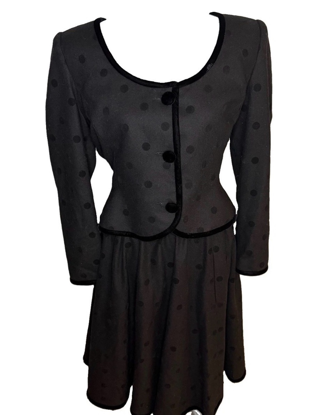 Vintage Oscar de la Renta 2 piece set with suit and skirt. Wool blend, 12